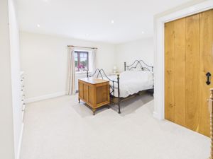 Bedroom - click for photo gallery